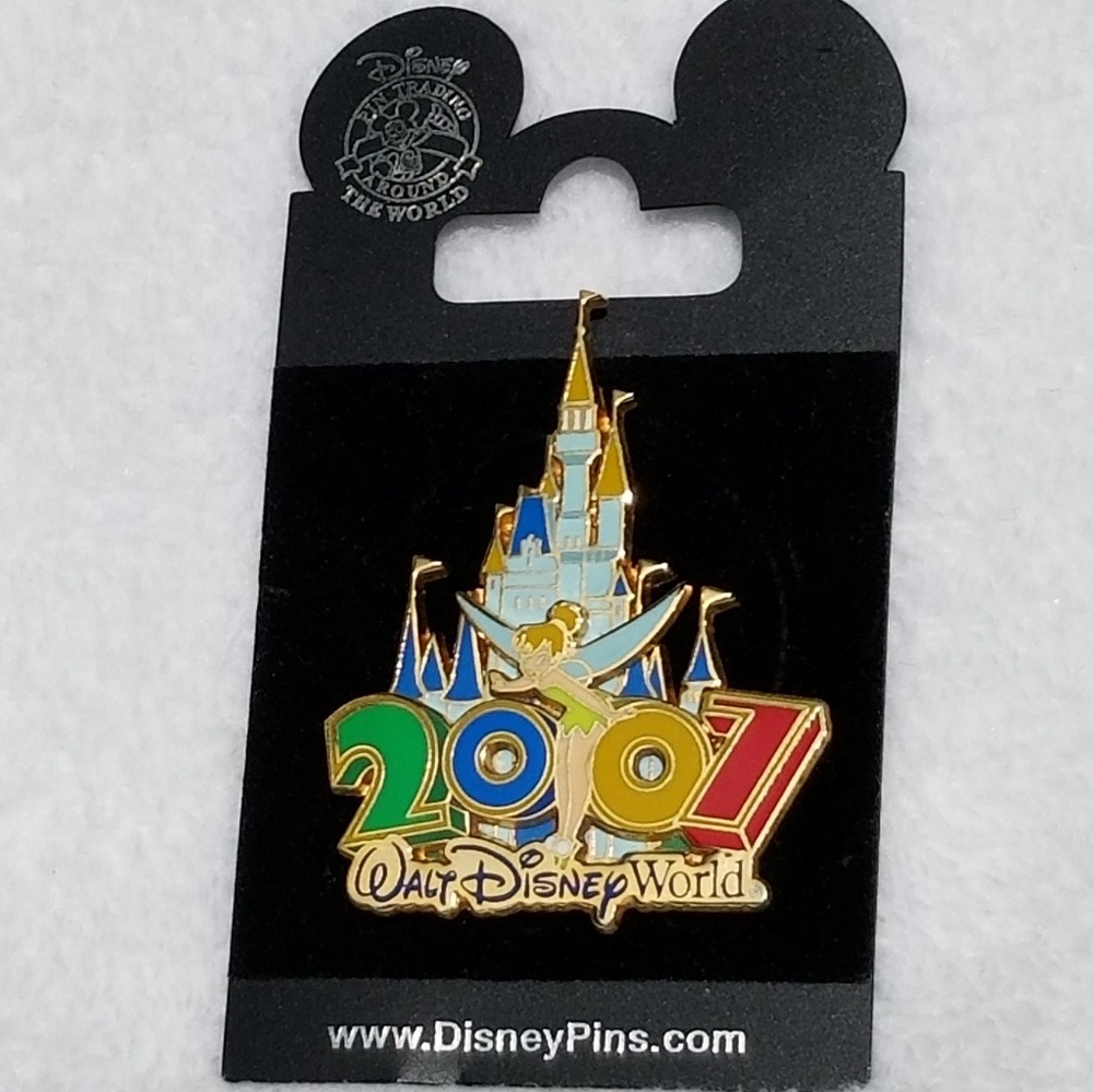 Disney Castle Tinker Bell 2007 Collector's Pin